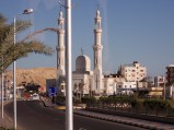 Meczet w Hurghadzie, widok z drogi