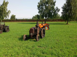 Zabytkowe traktory w Choczewie