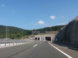 Dojazd do tunelu Mala Kapela w Jezerane
