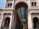 Wejście do Galerii Wiktora Emanuela II w Mediolanie