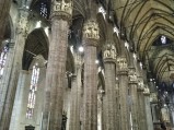 Wewnętrzne kolumny w Katedrze w Mediolanie
