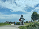 Kapliczka w Mezgovci ob Pesnici