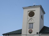 Zegar na wieży ratusza w Piasecznie