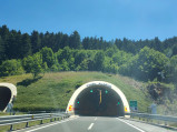 Tunel Plesina, Prozor