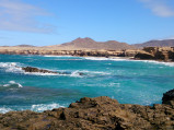 Skaliste wybrzeże przed Playa de los Ojos w Puerto de La Cruz