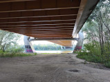 Pod Mostem Siekierkowskim, Warszawa