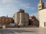 Kościół św. Donata i wieża z palcu przy kościele NMP w Zadarze