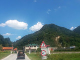 Peron, stacja kolejowa, Žutnica